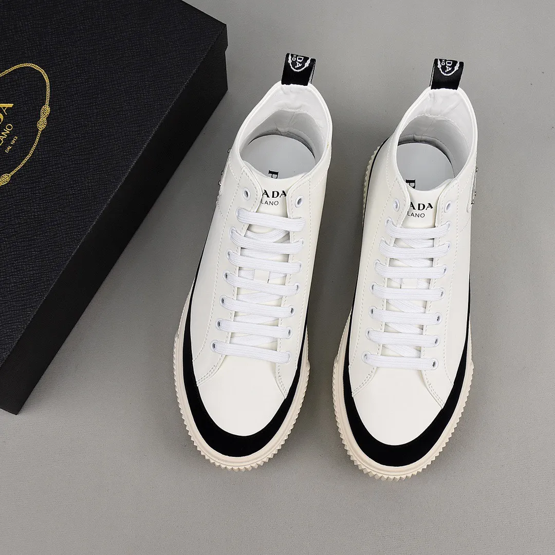 PRADA [Prada] high-top sports and casual shoes. Men's shoes 💰440💰. The upper is made of cowhide, sheepskin lining, rubber outsole, comfortable on the feet, men's size 38-44, choose according to your usual wearing size.